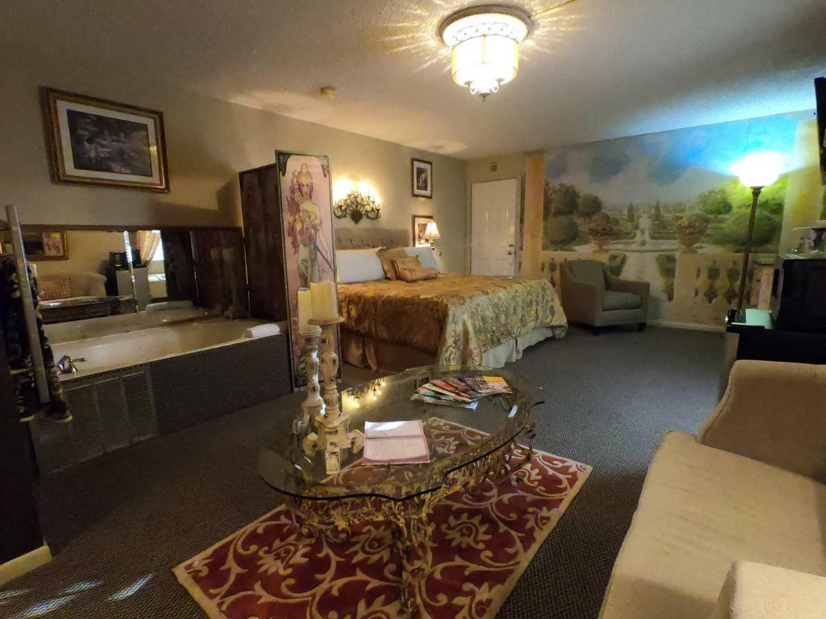 Tradewinds Lodging Eureka Springs Bagian luar foto