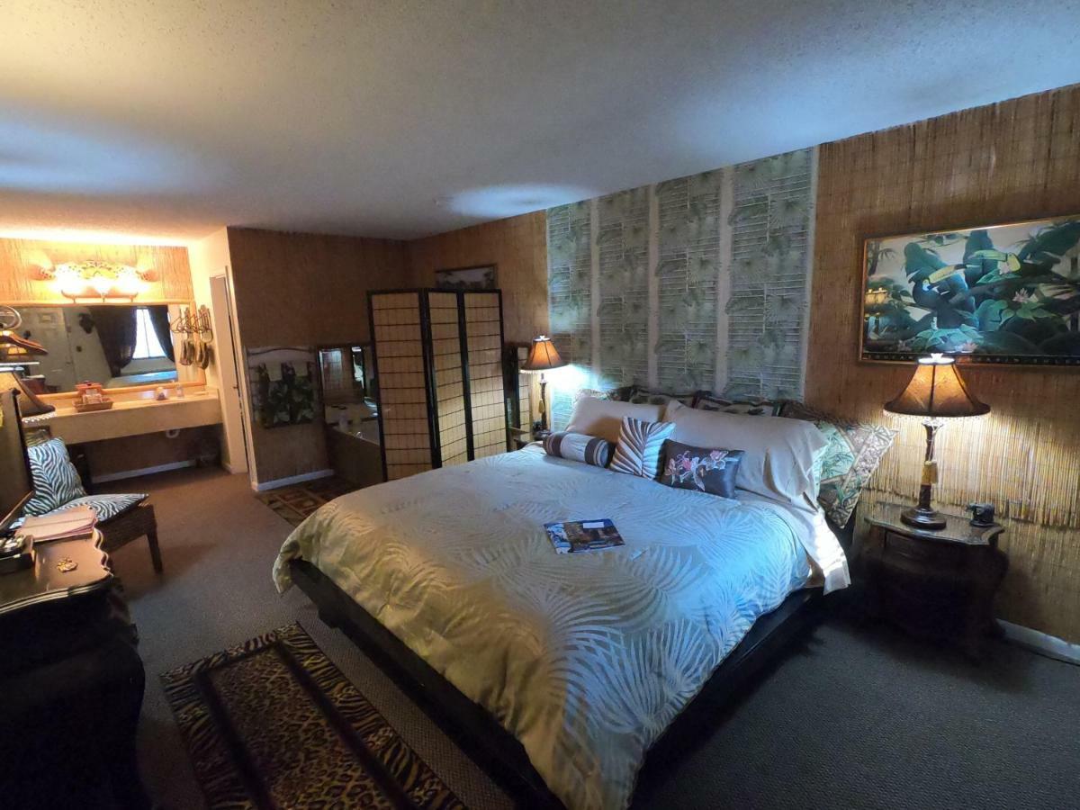Tradewinds Lodging Eureka Springs Bagian luar foto