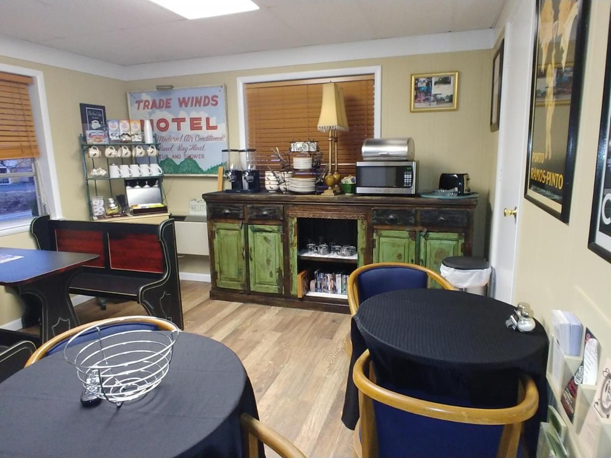 Tradewinds Lodging Eureka Springs Bagian luar foto