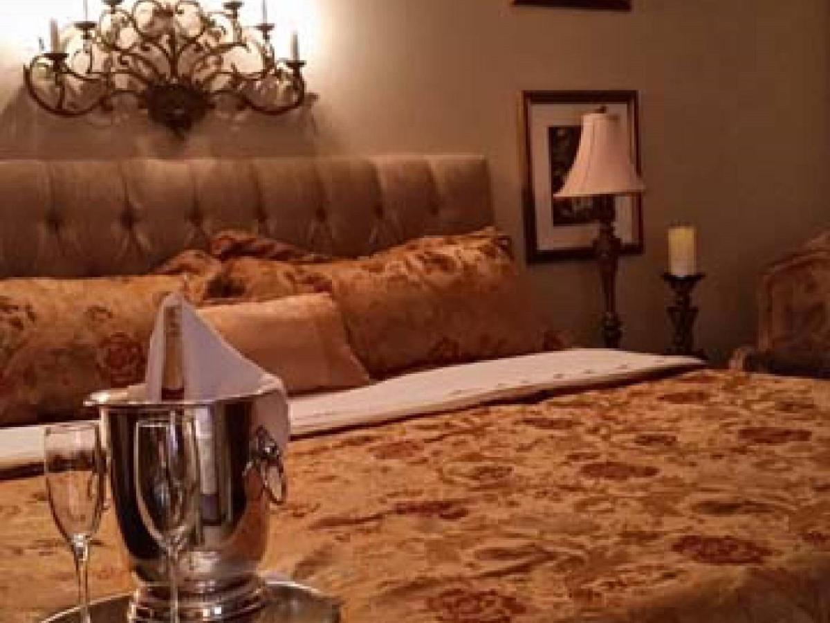 Tradewinds Lodging Eureka Springs Bagian luar foto